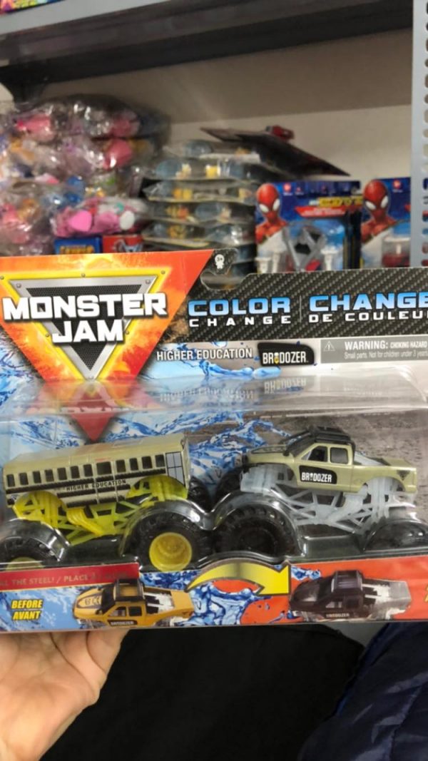 Xe Monster jam đổi màu