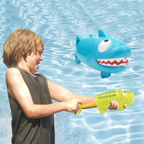 Súng bắn nước cực cute vui vẻ ngộ nghỉnh hình cá mập hoặc cá sấu