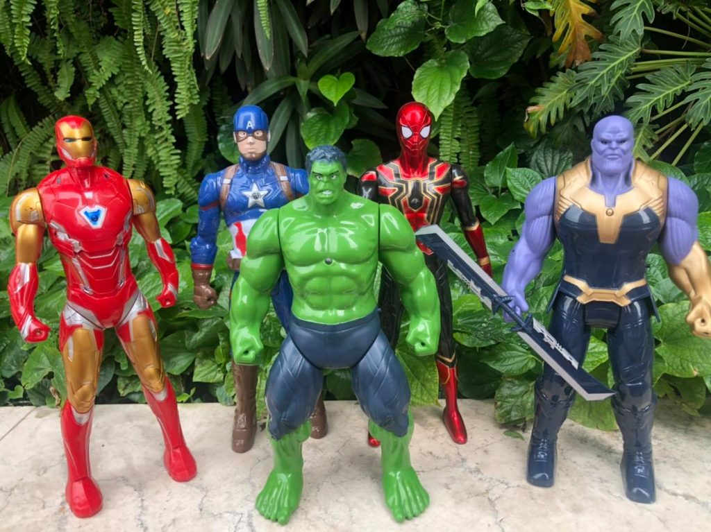 Bộ Sưu Tập 6 Siêu Anh Hùng Avengers Size Siêu To Có Âm Thanh