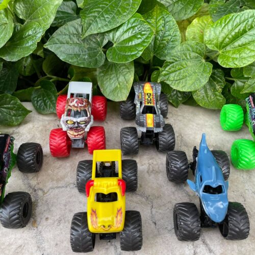 Mô hình xe quái vật Monster Jam tỉ lệ 1 phần 64