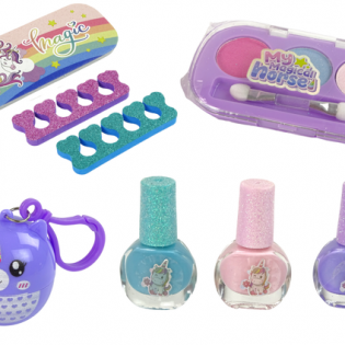 Bộ đồ chơi trang điểm và sơn móng tay Unicorn