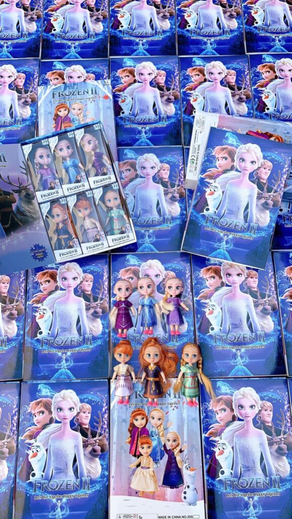 Hộp 6 công chúa búp bê Frozen