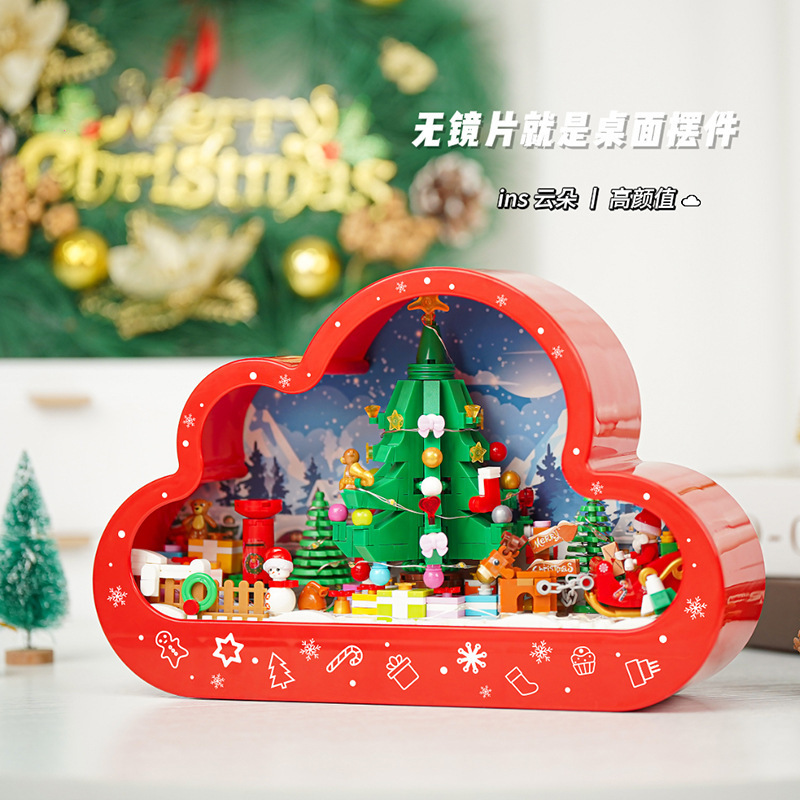 HỘP LEGO NOEL 539 chi tiết