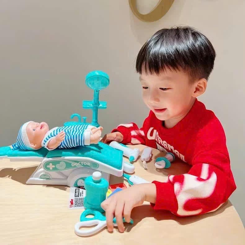 BỘ BÁC SĨ NHA KHOA CHO BÉ