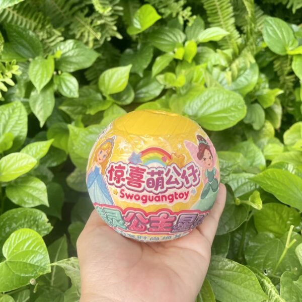 hộp trứng suprise bất ngờ mẫu búp bê công chúa