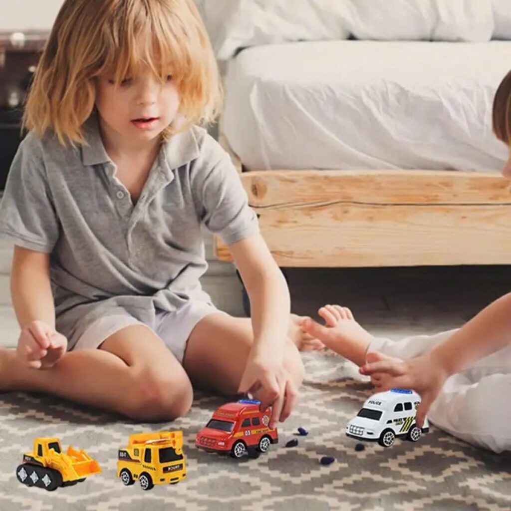 Hộp quà Giáng Sinh 24 xe ô tô