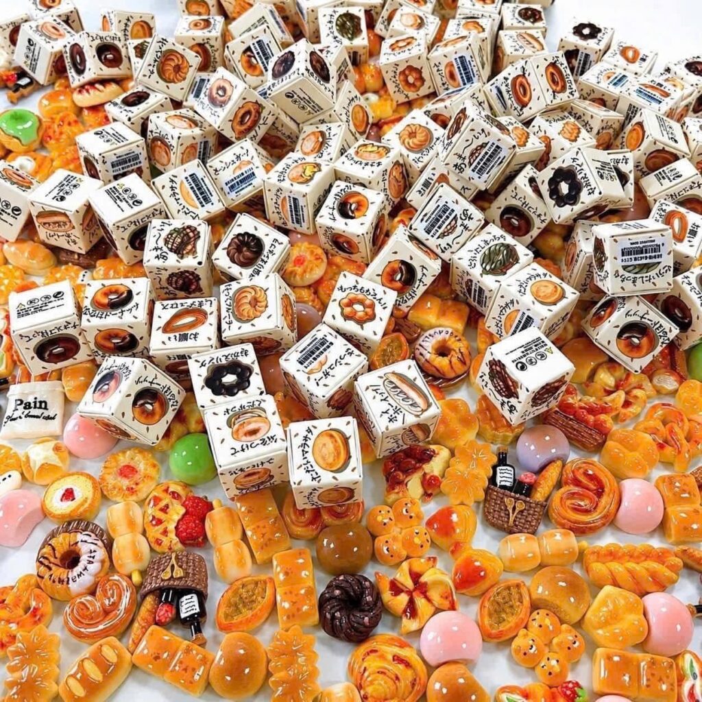 Set 30 hộp mù mini chủ đề bánh